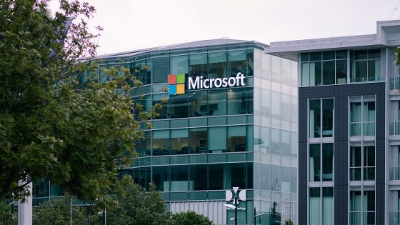 Šef Microsofta kaže da je krađa sadržaja normalna