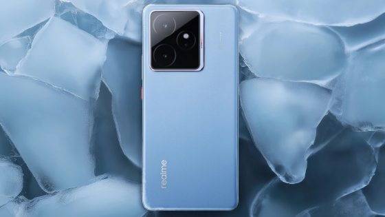 Realme GT 7: Performance, great cameras, and a nice design 